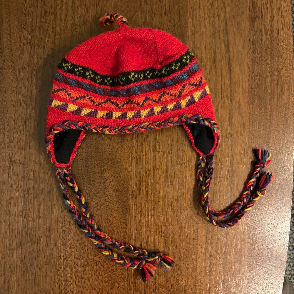 NEWARI Icelandic style 100% Wool hat with fleece lining